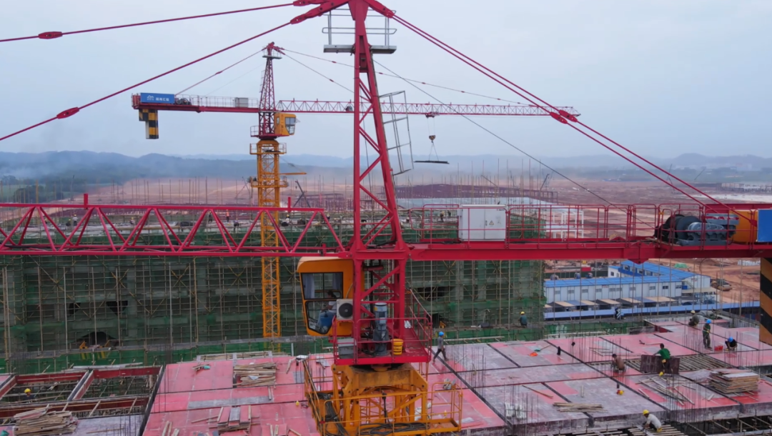 Sany Heavy Industry Co., Ltd.: Be down-to-earth, pick the stars by hand: the pure heart of a tower crane service engineer