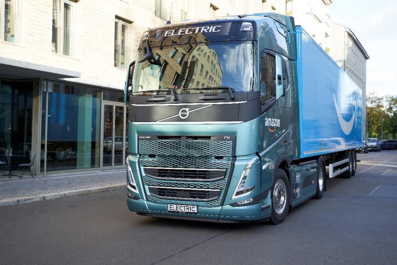 Volvo Trucks Launches First Electric Heavy Truck Without Fossil Steel