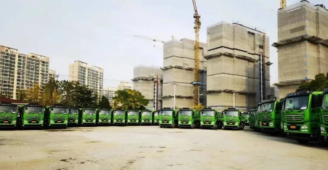 Hundred units delivered! Xugong Hanfeng muck truck sells well in Shanghai