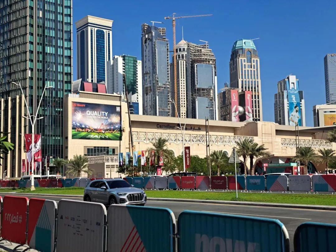 Sany Heavy Industry: Fans all come to ask for a group photo, two or three things about Qatar World Cup Stadium and Chinese builders