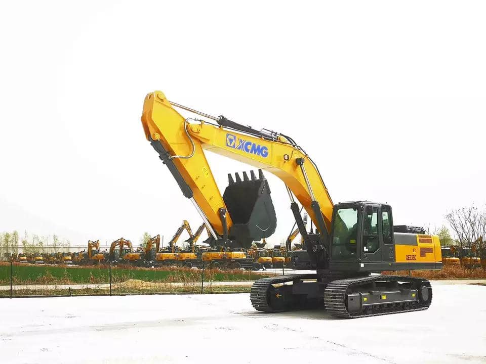 XCMG Excavator Used XE335C 35 Ton For Sale In Europe Good price