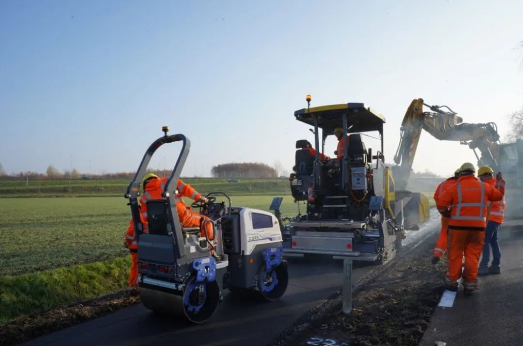 Dynapac Helps Dutch Major Customer VAN GELDER Complete Zero Emission Construction Project