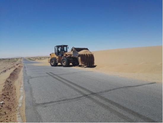 Alashan Left Banner Highway Transportation Maintenance Center Strengthens Safety Production of Highway Maintenance during the Spring Festival