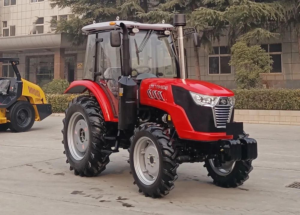 One machine for multiple purposes, the fourth national emission, 100 horsepower four-wheel drive tractor!