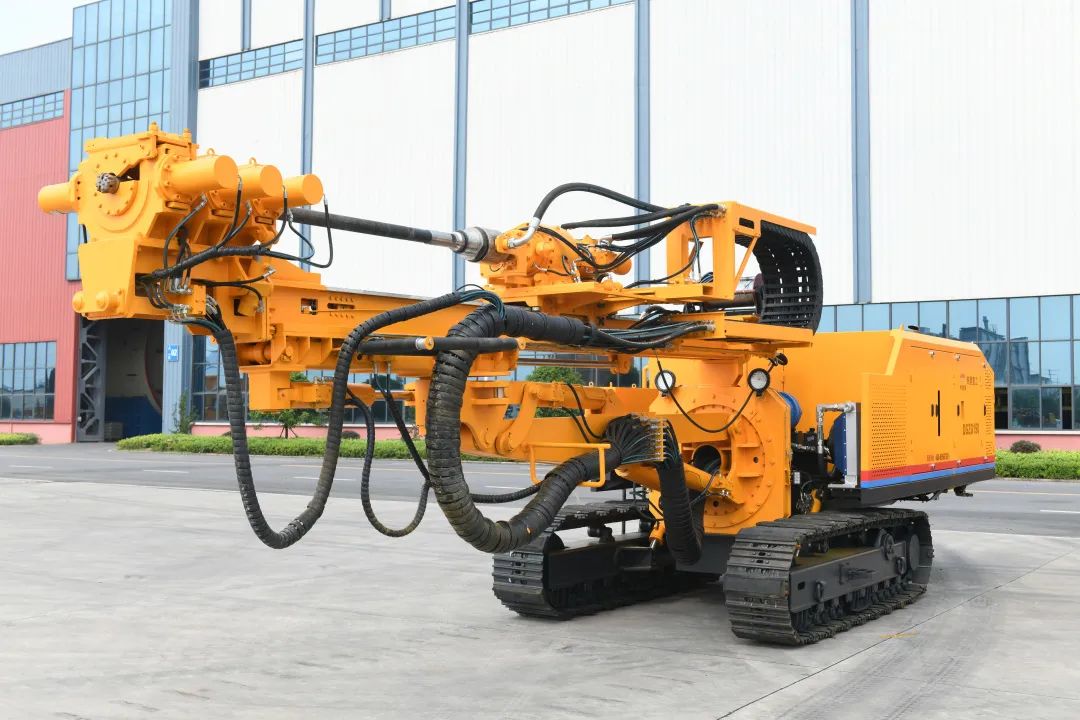 Railway Construction Heavy Industry Multifunctional Drilling Rig Helps Super Engineering Construction from "Core"