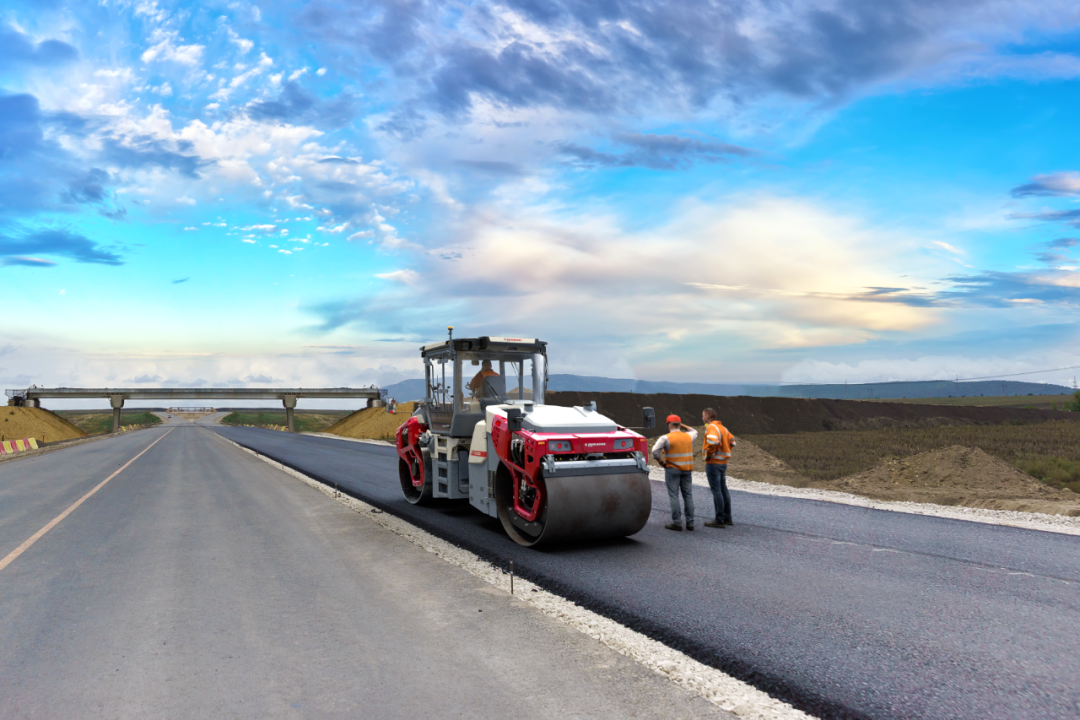 Dynapac [Professional Class] How to correctly select and install the damping block of the road roller