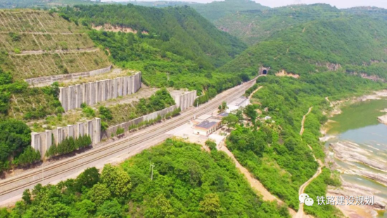 The electrification reconstruction project of the section from Ganquan North to Zhongjiacun of the old Xiyan Railway is about to start construction.