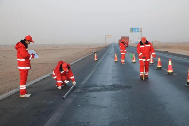 Jiuquan Subei: Do a Good Job of Highway "Physical Examination" and Maintain "Pulse"