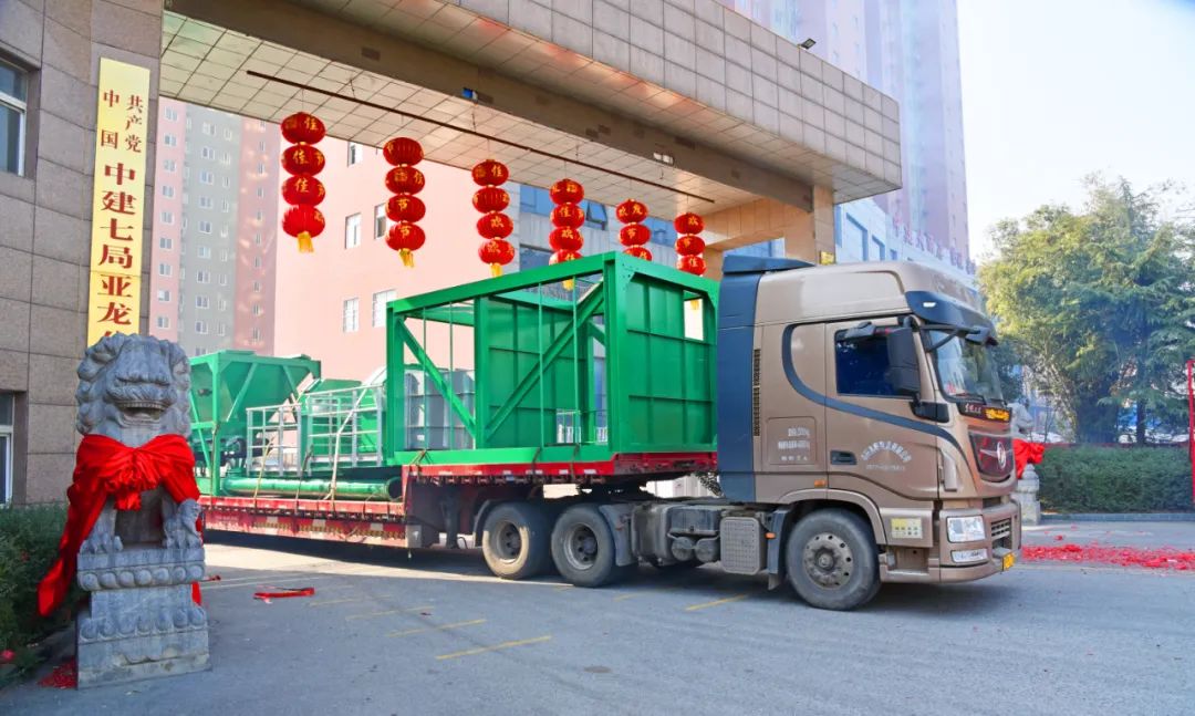 Yalong Construction Machine: The beginning is a raging wind, singing and advancing to draw a new chapter!