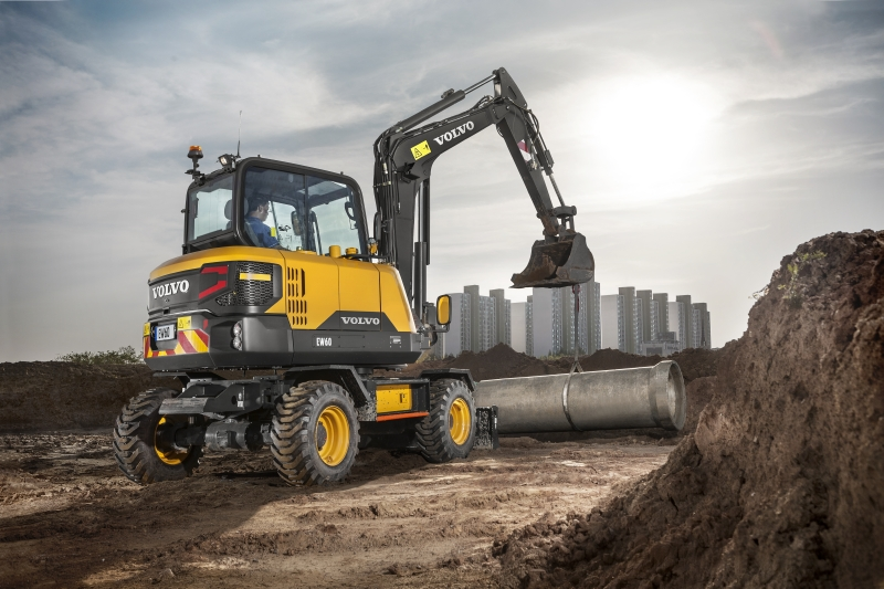 Volvo Construction Equipment Launches Three 6-20-ton Wheeled Excavators in China That Meet the Fourth National Emission Standard