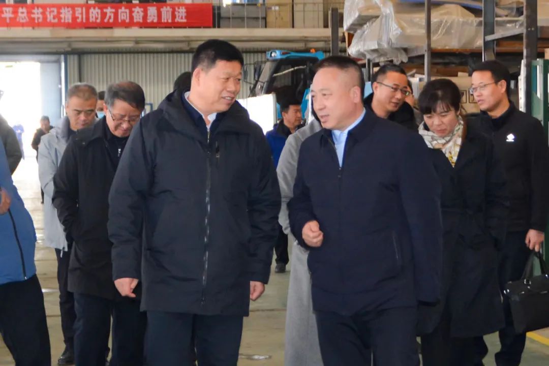 Xinjiang Heshuo County Party and Government Delegation Visits Dahe Equipment Xuangong Company