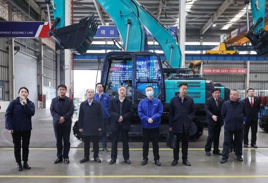 Guo Zhenghuai, Vice President of Provincial High Court, Investigates Sunward Intelligence