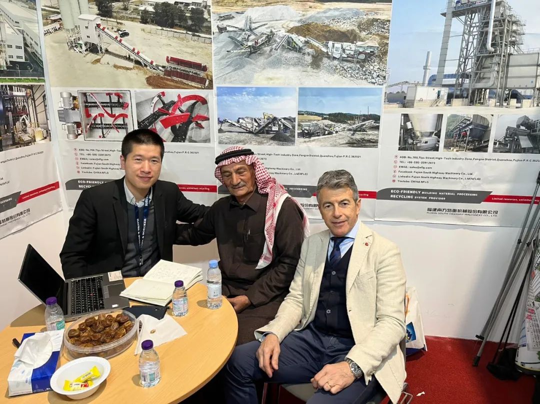 Show the Hard Core Strength of Made in China, Southern Road Machine Shines in Saudi Arabia's Five Industry Exhibitions