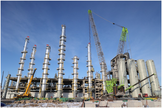 ZCC9800W completed the hoisting of all large-scale equipment of Longjiang Chemical Polycarbonate Joint Project