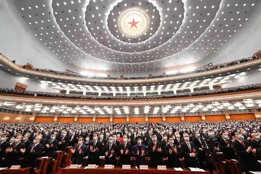 NPC and CPPCC Focus | Go to Beijing to Perform Duties Again, NPC Deputy Liu Feixiang Offers Suggestions for High-quality Development of High-end Equipment Manufacturing Industry