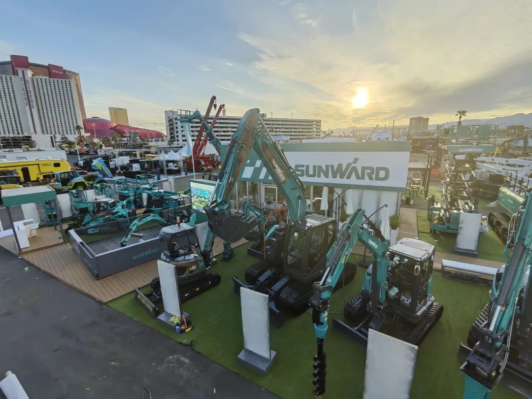 Pull Live | "Dig" to Win Thousands of Miles Away! Sunward Intelligent Earthmoving Machinery American Show is about to open