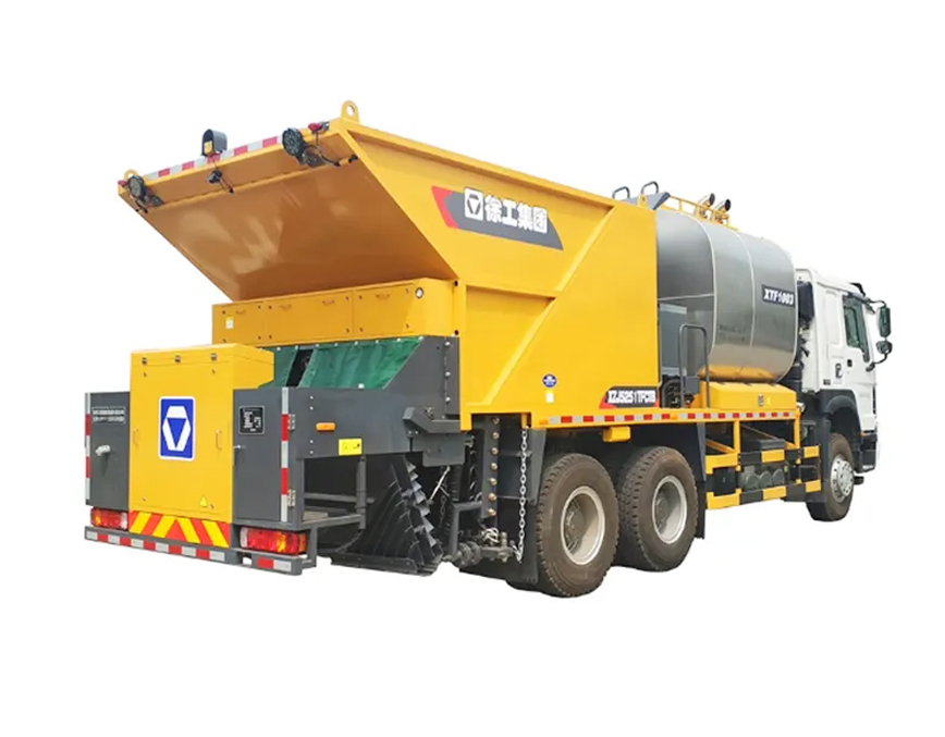 Xcmg Official Road Machine Xtf1003 China 6m3 Asphalt Synchronous Chip Sealing Vehicle Price For Sale