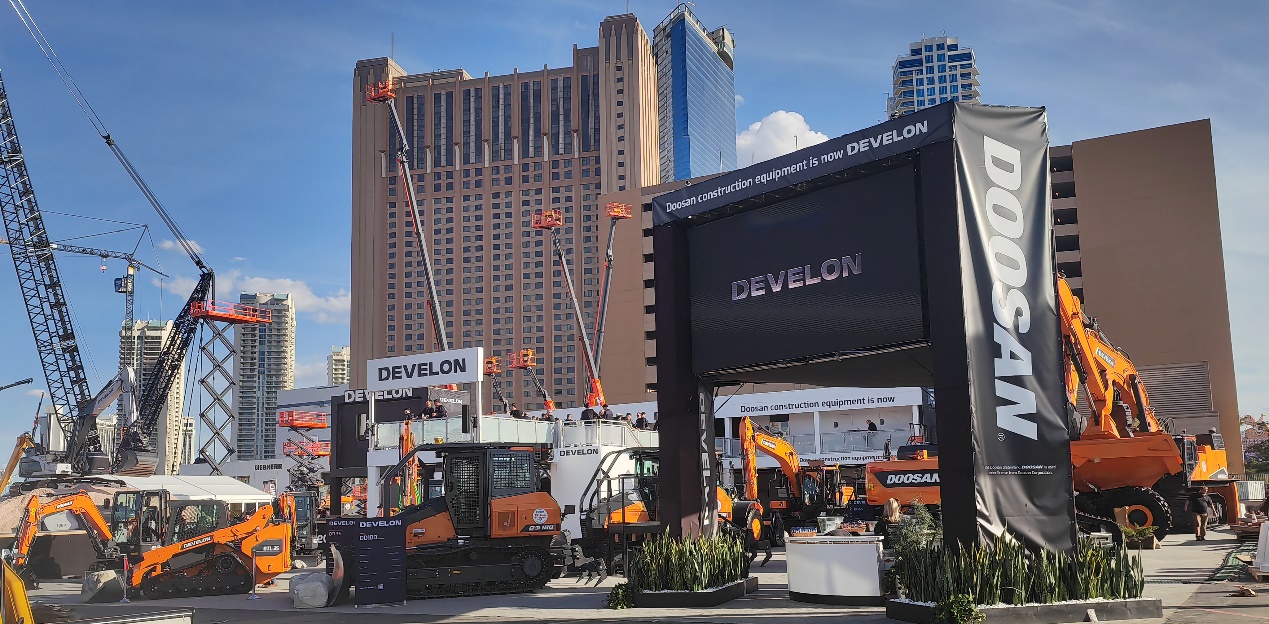 Updated DEVELON Explodes CONEXPO-CON/AGG 2023 Exhibition