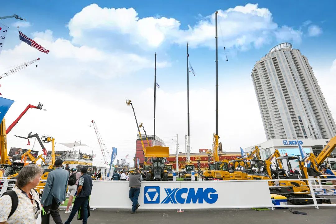 "Pull Exhibition" Ends | World XCMG, Wonderful