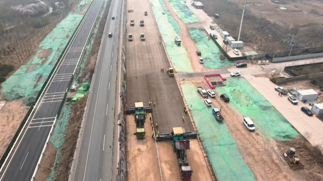 Start and sprint! The municipal reconstruction project of Shijiazhuang Fuxing Street of CCCC Xizhu Pavement Engineering Branch was started!