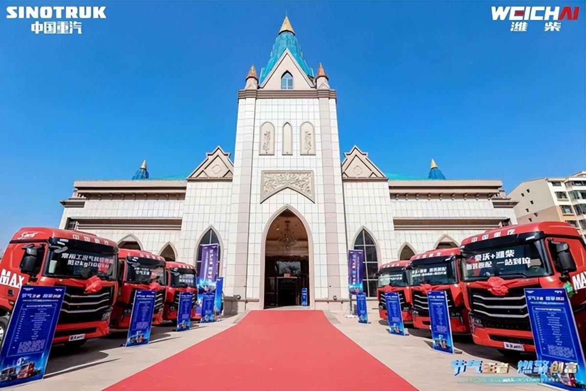 Double harvest of sales volume and public praise: Sinotruk's new generation of gas vehicle strength attracts fans