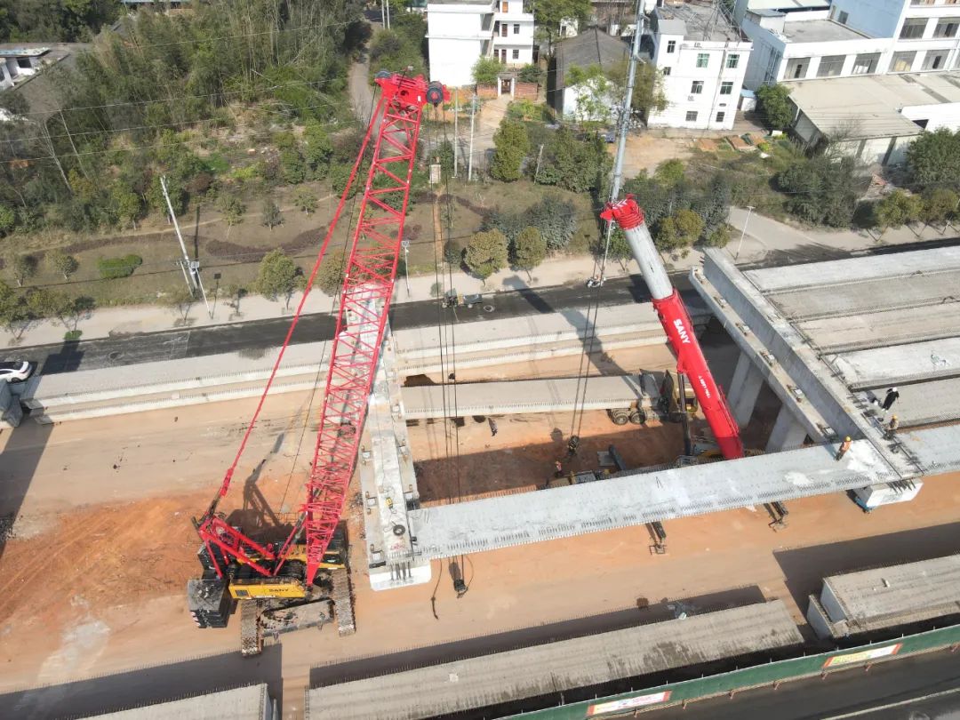 SANY SAC4000C8 + SCC1350A-6, double crane lifting and erecting girder, stability first!