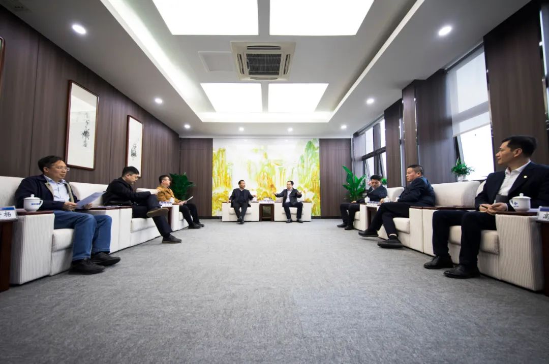 Bai Jumin, Deputy General Manager of Market Development Department of CCCC, and His Delegation Visited Xizhu for Investigation and Guidance