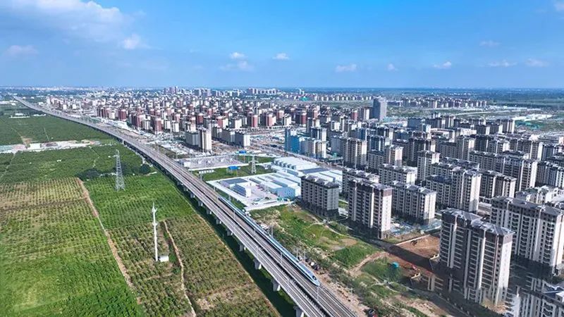 Shock! Nearly 1000 XCMG Concrete Machines Help Xiongan "Jointing Growth"!