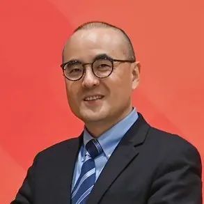 In China, for the Chinese-style commitment of Haulotte, a leading French equipment manufacturer in China