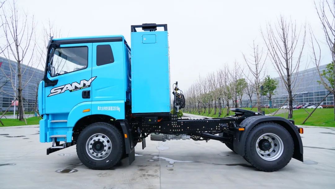 Sany Heavy Industry: The First Brand Again! Industry's lightest 4X2 Hong Kong Traction Electric Heavy Truck fully launched
