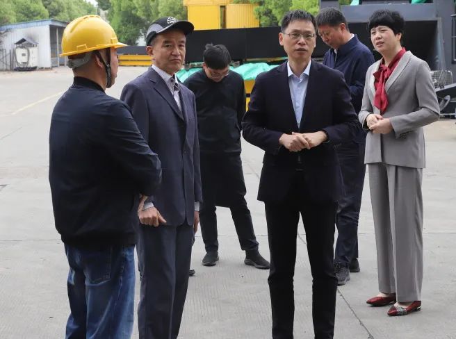 Zhang Shaofeng, Member of Standing Committee of Jiangyin Municipal Party Committee, and His Delegation Visited Lin Taige for Investigation