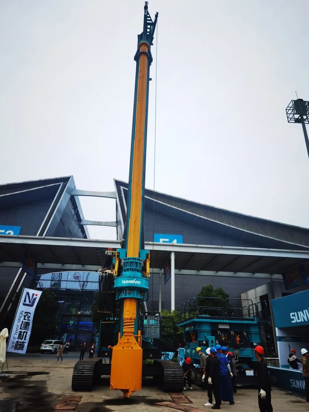 2023 CICEE | New Energy Piles Ready to Attack! Sunward intelligent extended-range rotary drilling rig is in place