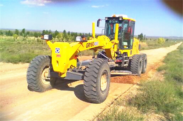 Sales Briefing for Motor Grader, Road Machinery, Hoisting Machinery, Industrial Vehicles and Other Products in April 2023