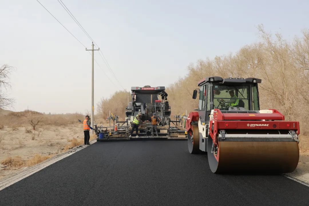 Dynapac Paving and Compaction Partner Helps Build Beautiful Rural Roads in Yuli County, Xinjiang