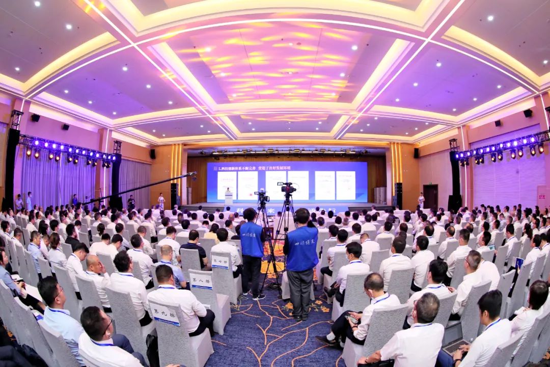 Liugong's New Energy Technology Achievements Appeared at Sichuan Transportation Science and Technology Innovation Conference