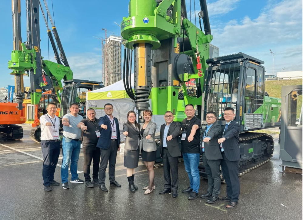 Taixin brought star models KR110D and KR125D to the Russian International Construction Machinery and Engineering Machinery Exhibition