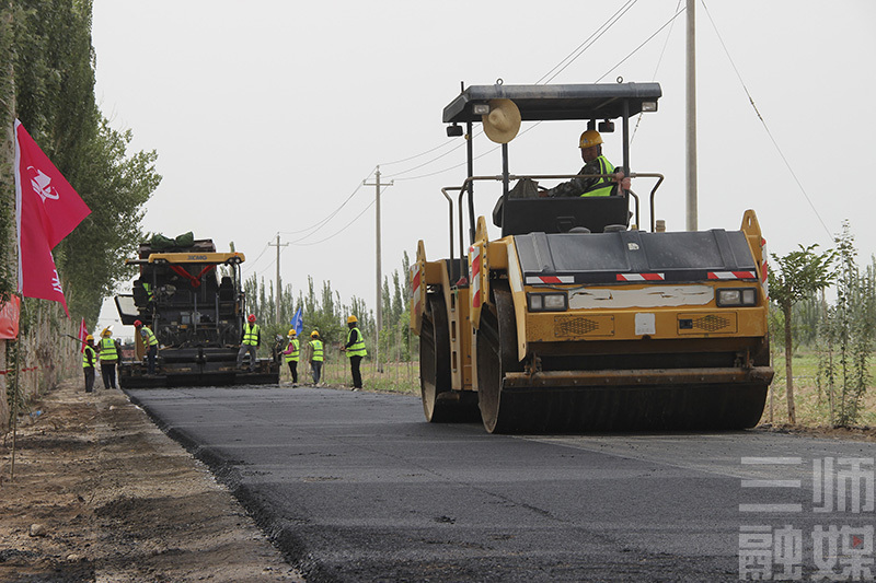 The Third Division of Xinjiang Production and Construction Corps Makes Every Effort to Promote the High-quality Development of Highway Maintenance