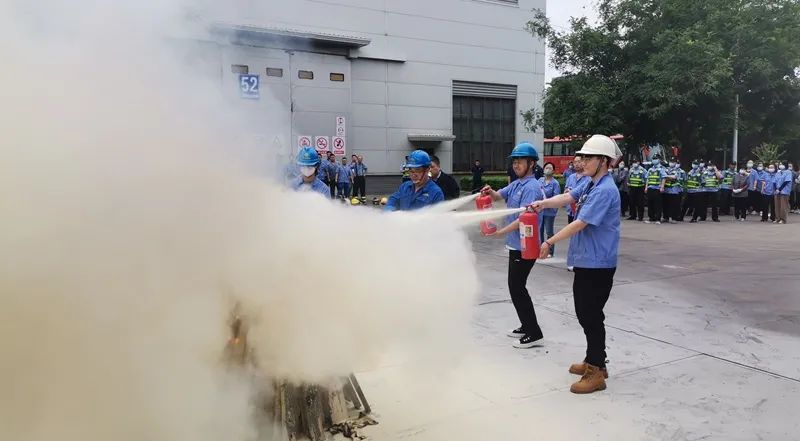 Shaanxi Construction Machinery Co., Ltd. organizes fire safety emergency drills