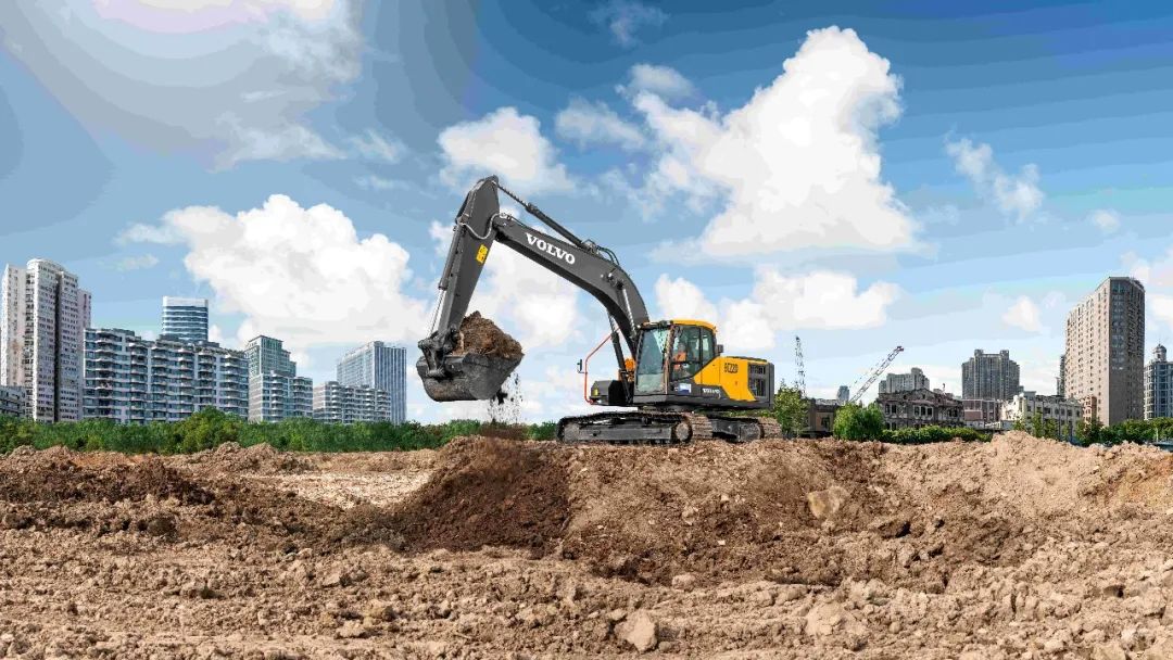 On the List | Volvo Construction Equipment Two "National Four" New Products Selected into the First Batch of "Low Noise Construction Equipment Guidance List"!