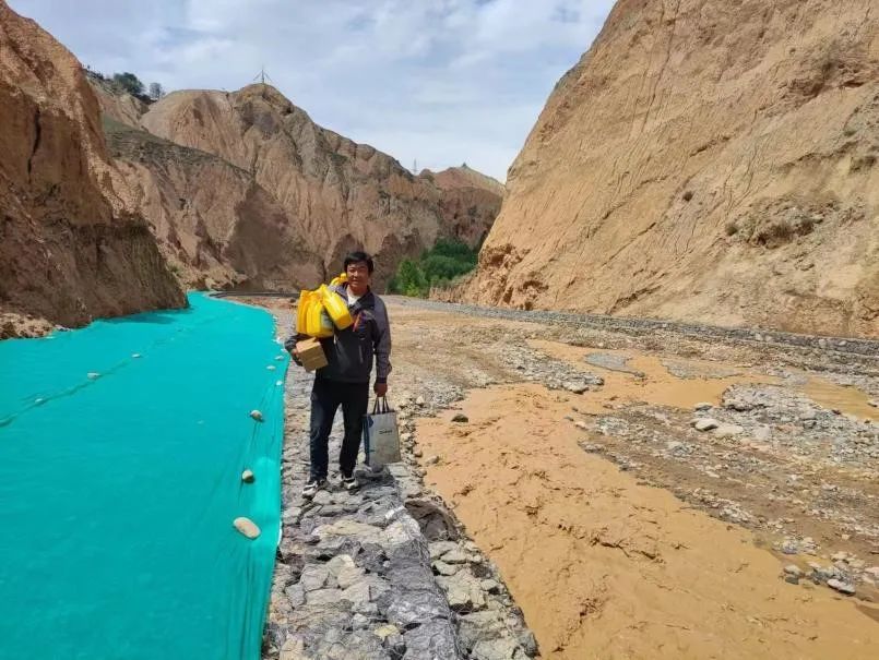 Shantui Service Accompanied All the Way | Not Afraid of Altitude, Not Afraid of the Hot Sun, Move Forward!