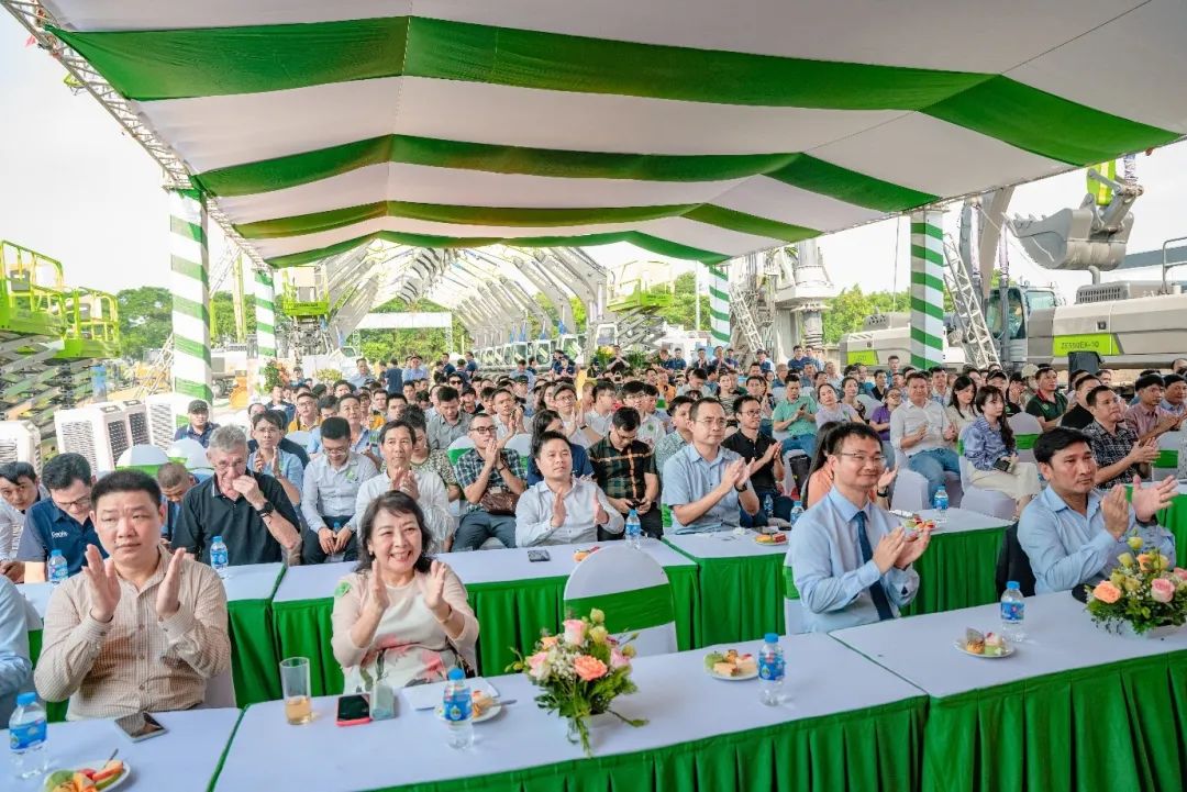 Accelerating Overseas Service Construction | Opening Ceremony of Zoomlion Vietnam Hanoi Service Distribution Center Successfully Held