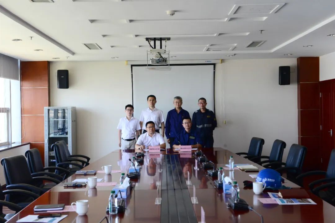 Help "Five-star" Green Port Construction | Haishan Machinery and Qinhuangdao Port Co., Ltd. signed a strategic cooperation agreement