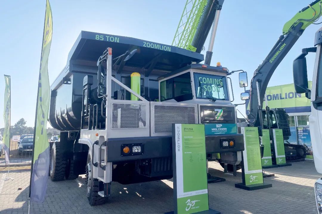 Xiangyue Africa | Zoomlion Mining Machinery Appears at Building Materials Exhibition BIG 5 of Five Major Industries in South Africa