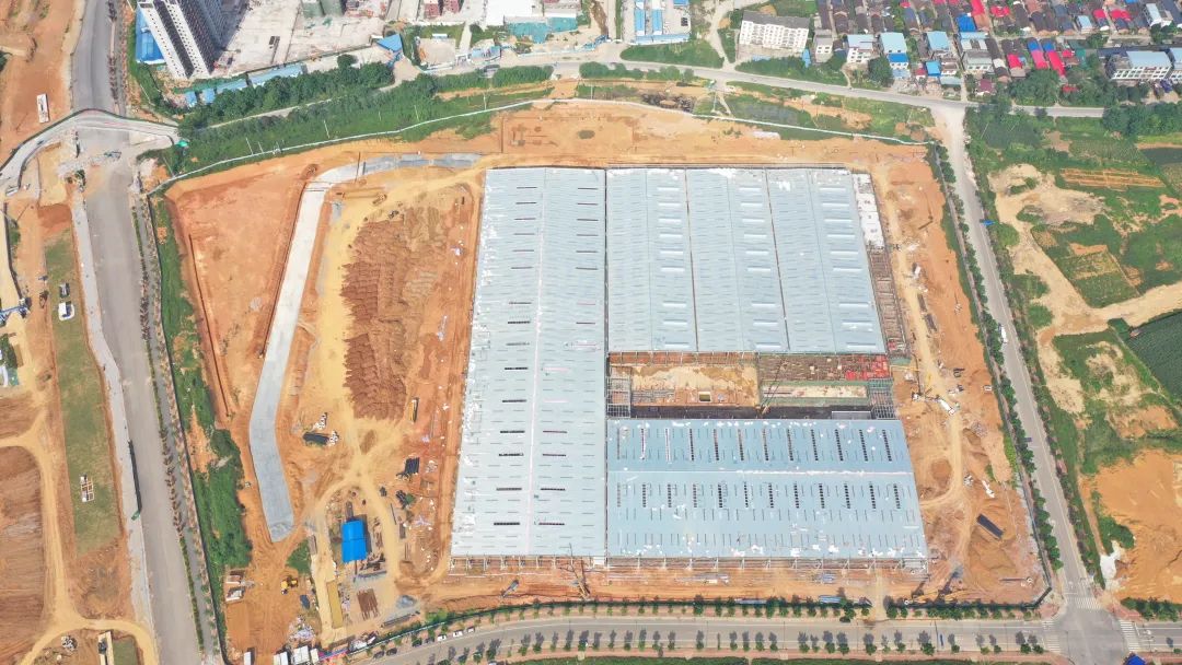 The new factory of Liugong Zhongyuan Hydraulic Business is capped, ushering in a new construction stage!