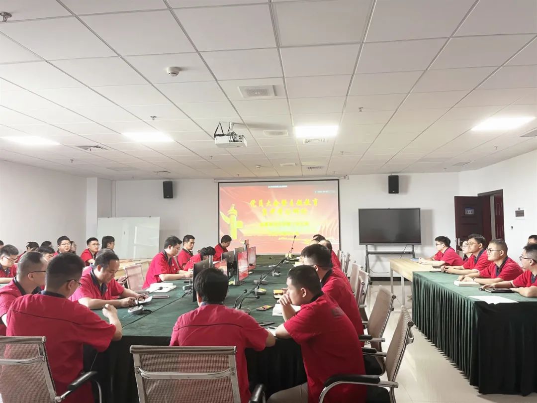 In July, China Railway Construction Heavy Industry Co., Ltd. organized a series of thematic party day activities to promote thematic education.