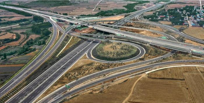 Shantui Jianyou Concrete Mixing Station, the "Hero Behind the Scenes" in the Construction of the Great West Ring Road in Jinan