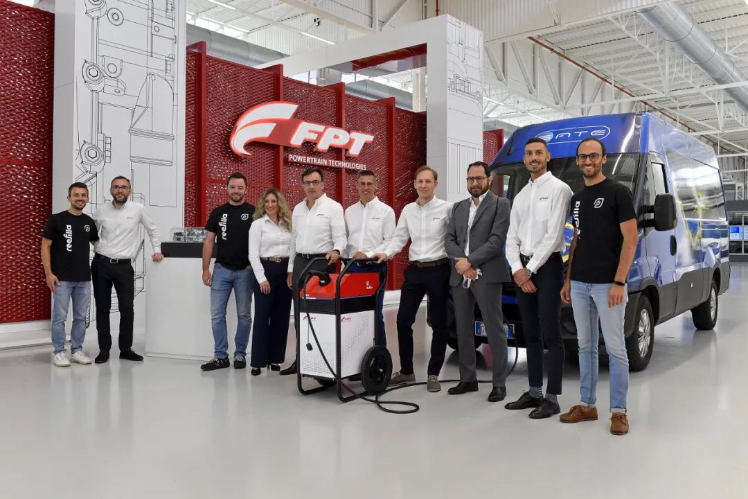 FPT joins hands with Reefilla to promote sustainable development and give electric commercial vehicle batteries a "second life"