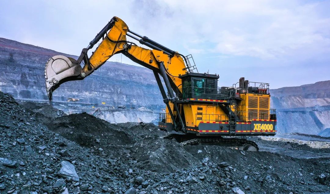 Eight years! The more you dig, the more powerful it is! XCMG 400 Tons Big Mac Galloping Mine