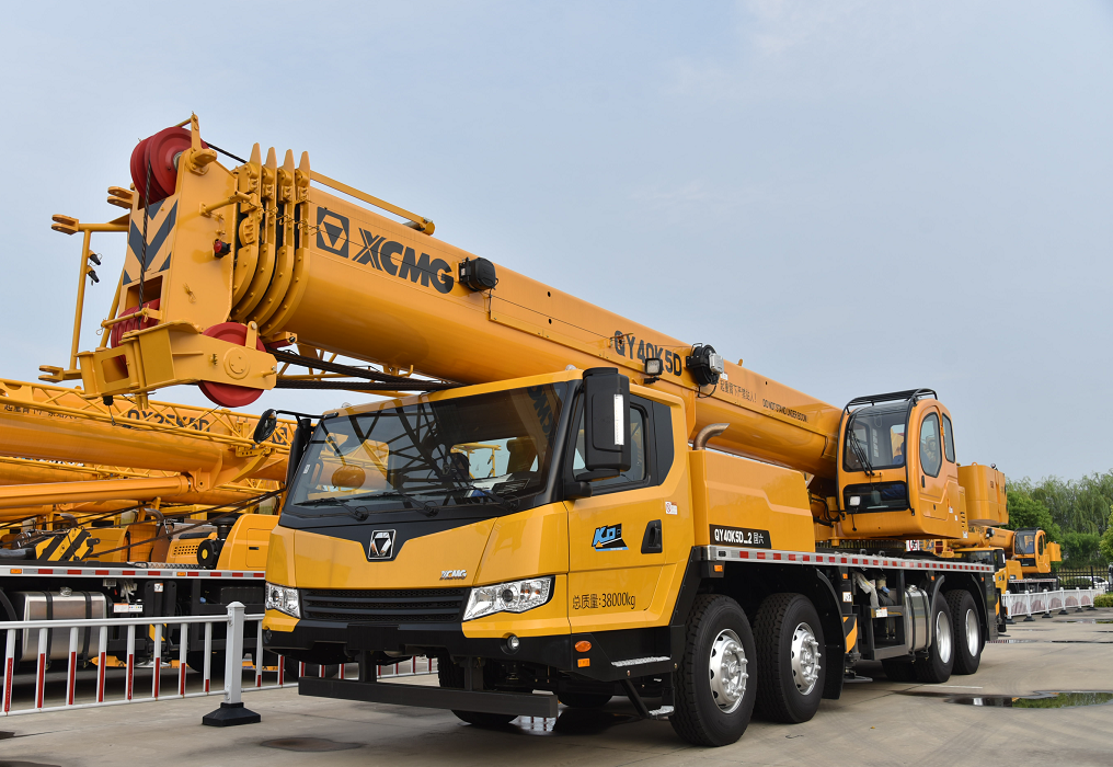 Fast arm extension, fast lifting, optional plug-in, XCMG QY40K5DUNK saves 100,000 yuan a year!