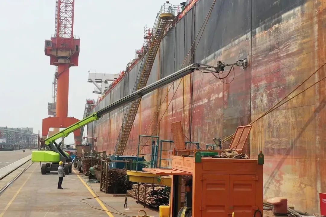 Shipyard Rust Removal Operation Machinery | Zoomlion Intelligent High Machinery Helps Shipbuilding Industry Move Towards a New Era of Intelligence